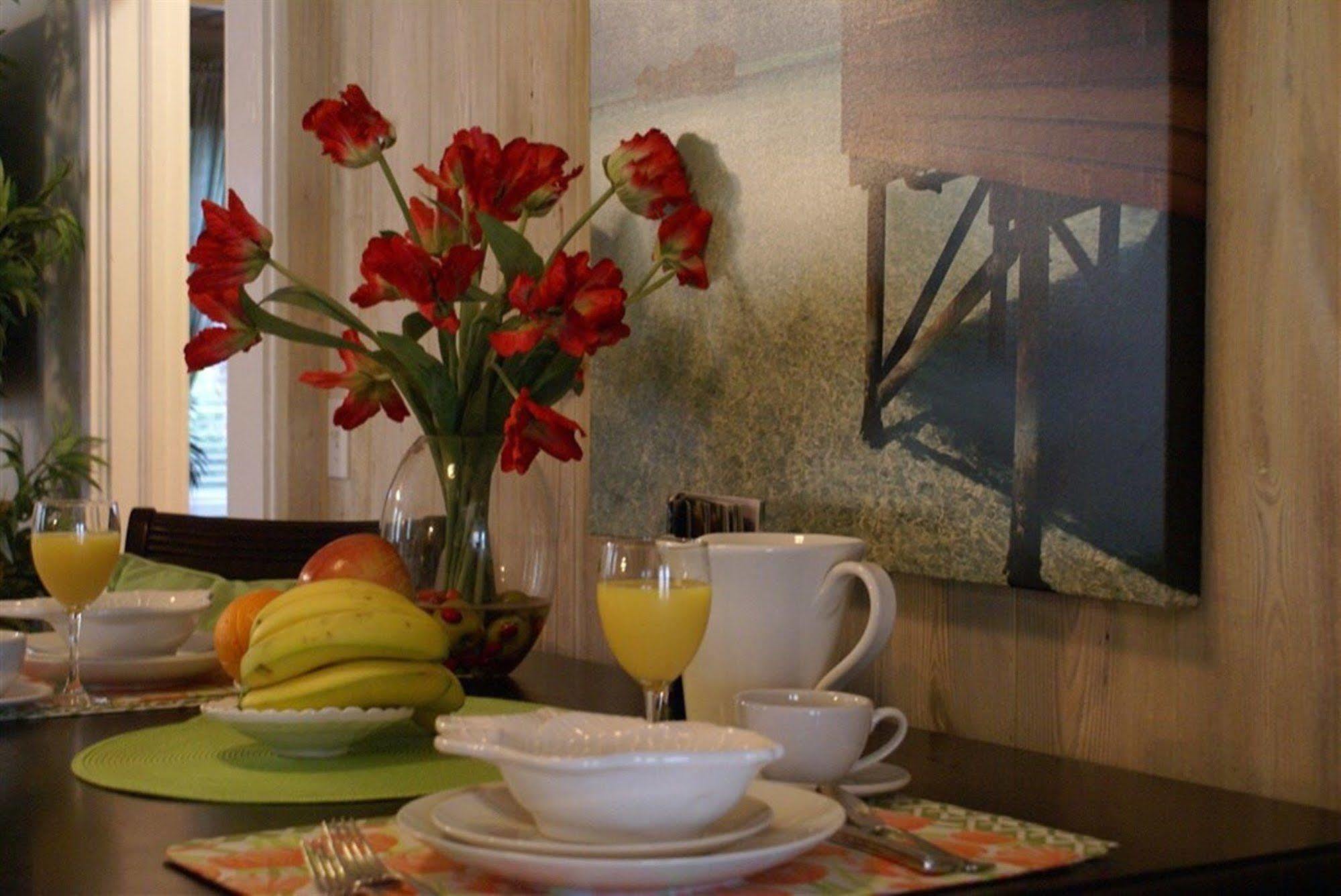 Casa Grandview Inn Уест Палм Бийч Екстериор снимка